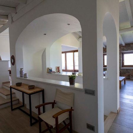 Villa Alba Esclusiva Villa Con Piscina A Sfioro E Vista Mozzafiato Sul Mare Cugnana Exteriör bild