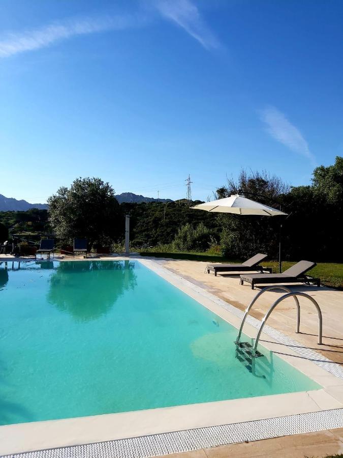 Villa Alba Esclusiva Villa Con Piscina A Sfioro E Vista Mozzafiato Sul Mare Cugnana Exteriör bild