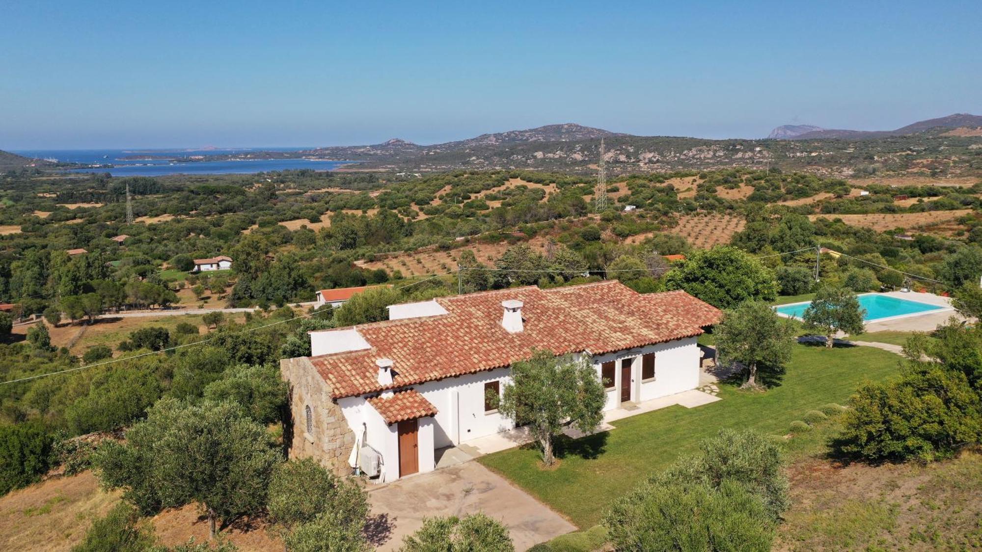 Villa Alba Esclusiva Villa Con Piscina A Sfioro E Vista Mozzafiato Sul Mare Cugnana Exteriör bild