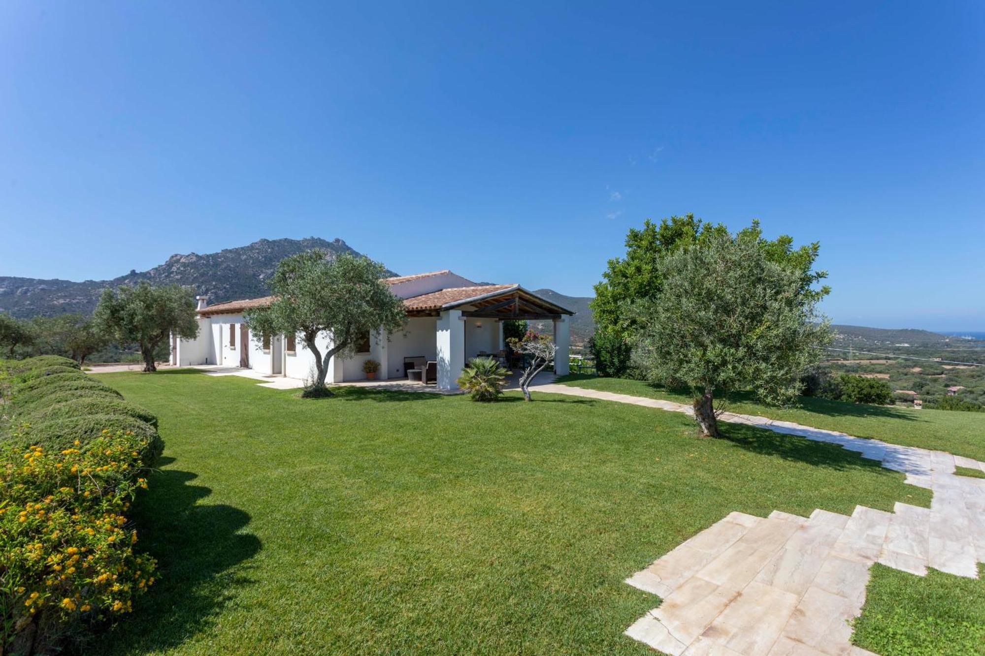 Villa Alba Esclusiva Villa Con Piscina A Sfioro E Vista Mozzafiato Sul Mare Cugnana Exteriör bild