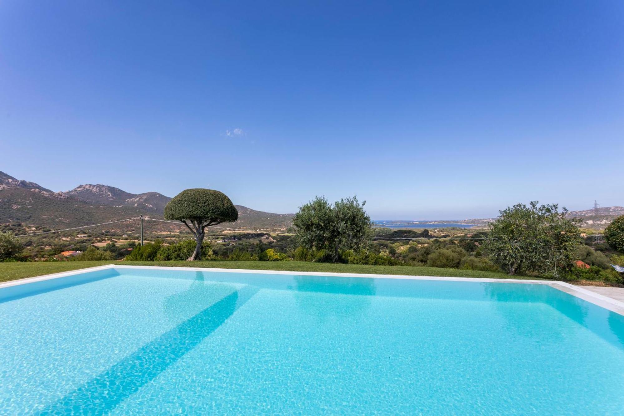 Villa Alba Esclusiva Villa Con Piscina A Sfioro E Vista Mozzafiato Sul Mare Cugnana Exteriör bild